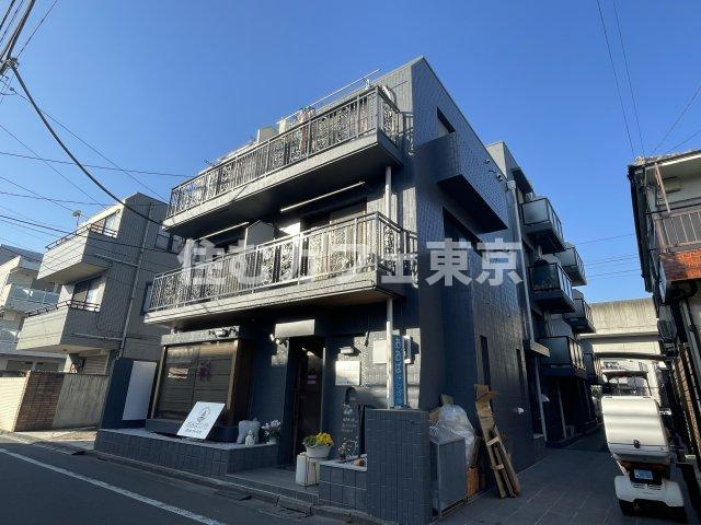 ReDEAL国立WESTの外観