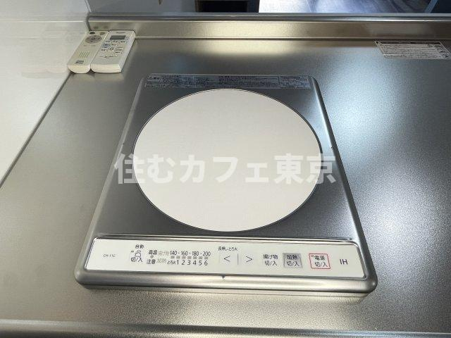 ReDEAL国立WESTのキッチン