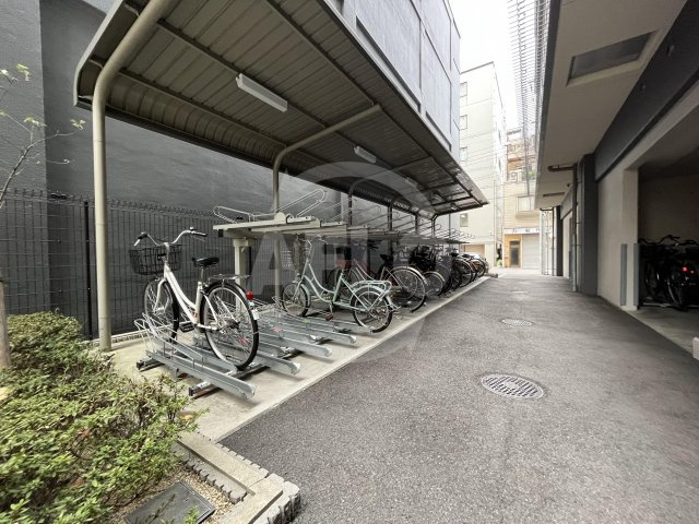 エステムコート難波WEST-SIDEⅢドームシティのその他共用部分|エステムコート難波WEST-SIDEIIIドームシティ　駐車場