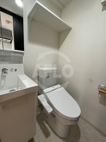 エステムコート難波WEST-SIDEⅢドームシティのトイレ|エステムコート難波WEST-SIDEIIIドームシティ　温水洗浄便座