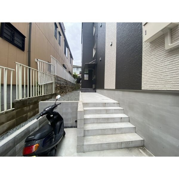 クレアモントヒルズ宝塚のその他