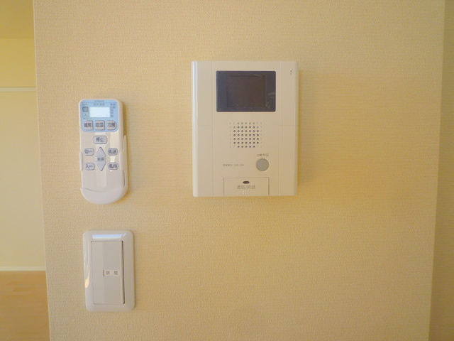 グランドソレイユのセキュリティ|★オートロック連動のＴＶモニターホン★