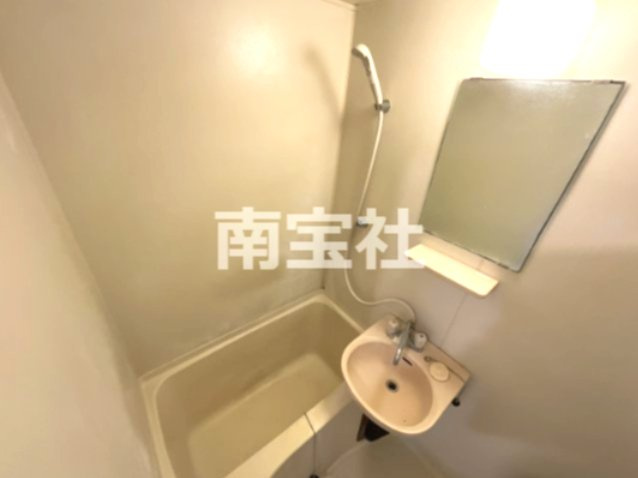 【浴室】