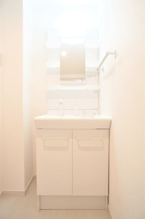 【独立洗面台】