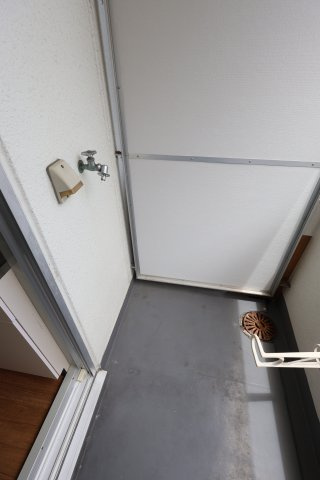 【設備】 | アプティ3番館 | 室外洗濯機置場
