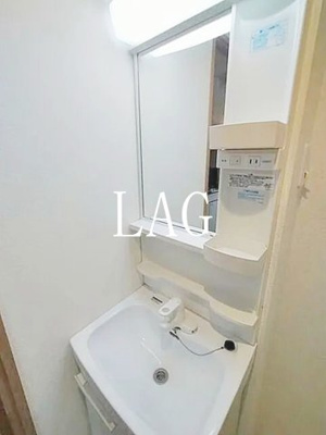 【洗面所】 | ＦｉｌｌｅＦｌａｔｓＨＩＫＩＦＵＮＥ | 洗面台です。