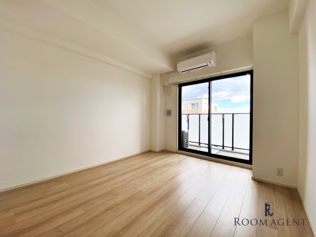 S-RESIDENCE庄内通駅前curere(クラーレ)の居間・リビング