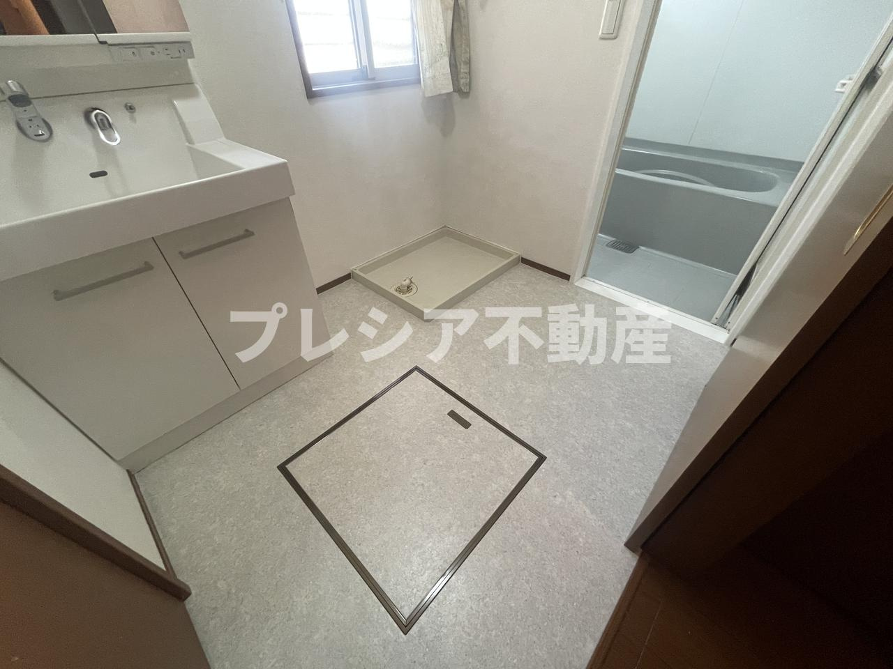 YUSEI RESIDENCE 甲子園の洗面所