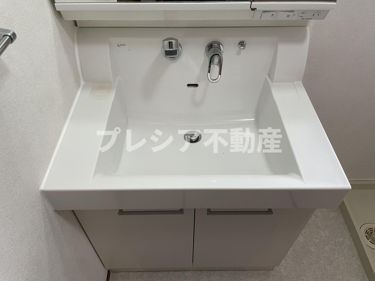 YUSEI RESIDENCE 甲子園の洗面所