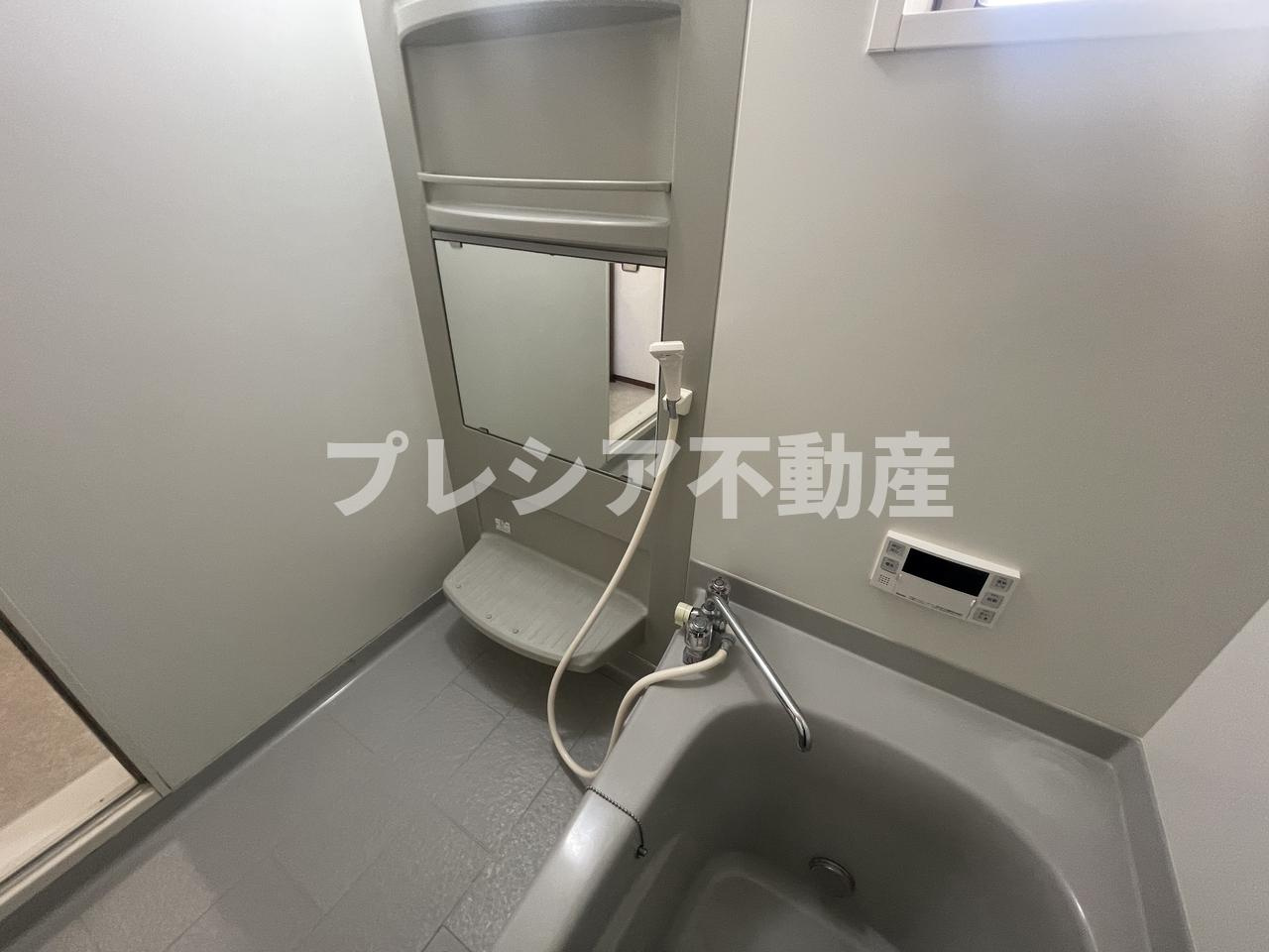 YUSEI RESIDENCE 甲子園の浴室