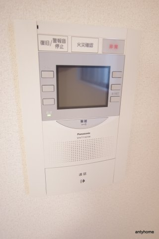 プレサンス心斎橋ニスト　仲介手数料無料のセキュリティ
