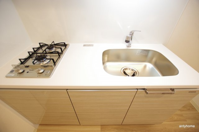 プレサンス心斎橋ニスト　仲介手数料無料のキッチン