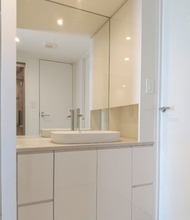 エスセナーリオ市ヶ谷の独立洗面台|※別室参考画像