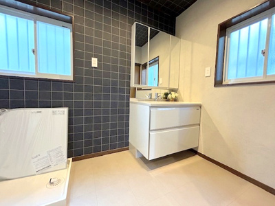 【洗面所】 | 高槻市西町 戸建