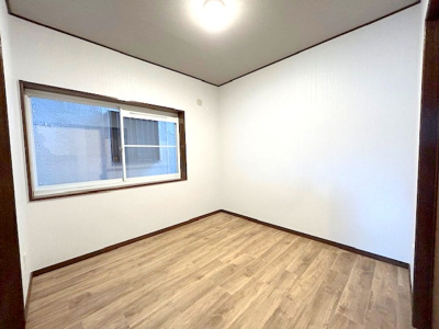 【洋室】 | 高槻市西町 戸建