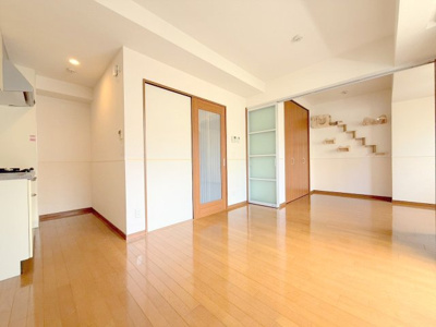 【居間・リビング】 | ドルチェ広島駅北口