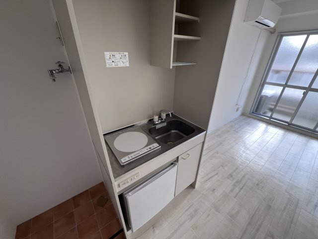 多聞ビルのキッチン