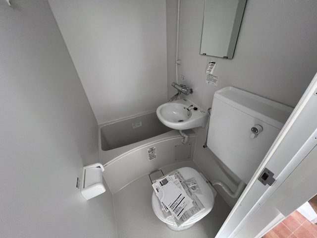 多聞ビルの浴室