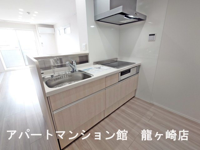 セレウィータ栄町のキッチン