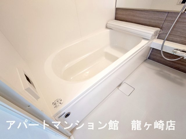 セレウィータ栄町の浴室