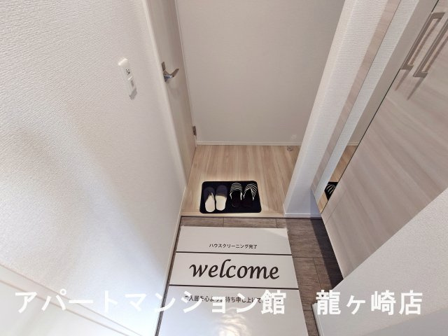 セレウィータ栄町の玄関