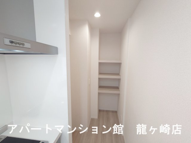 セレウィータ栄町の収納