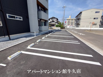 【駐車場】 | セレウィータ栄町