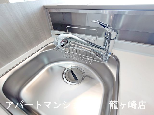 セレウィータ栄町のキッチン