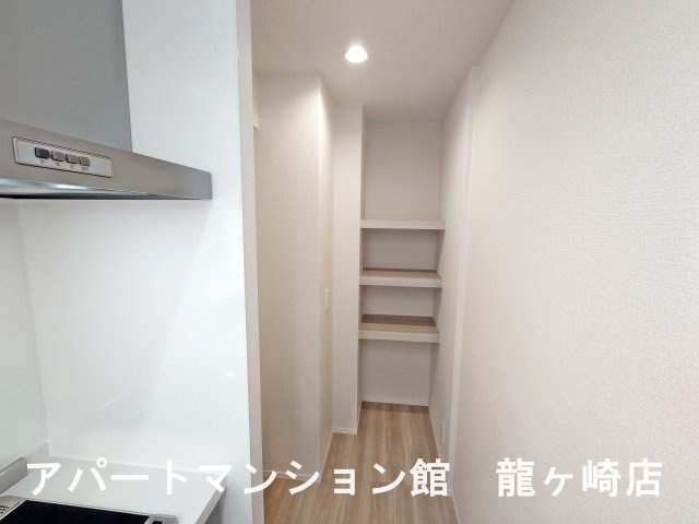 セレウィータ栄町の収納