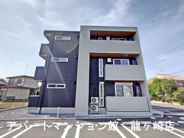 セレウィータ栄町の外観