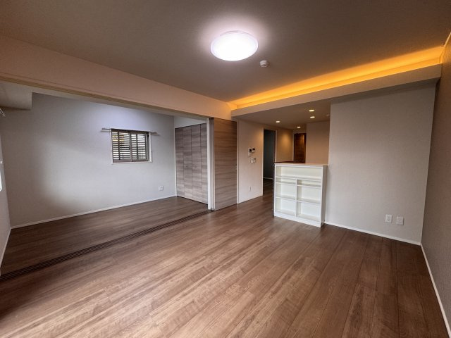 グレース桂川の居間・リビング|13.7帖のLDK