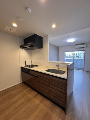 グレース桂川のキッチン|3口ガスコンロシステムキッチン