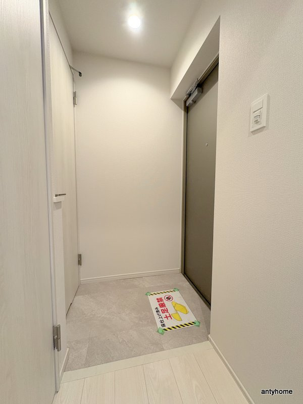 スプランディッド玉造　仲介手数料無料の玄関