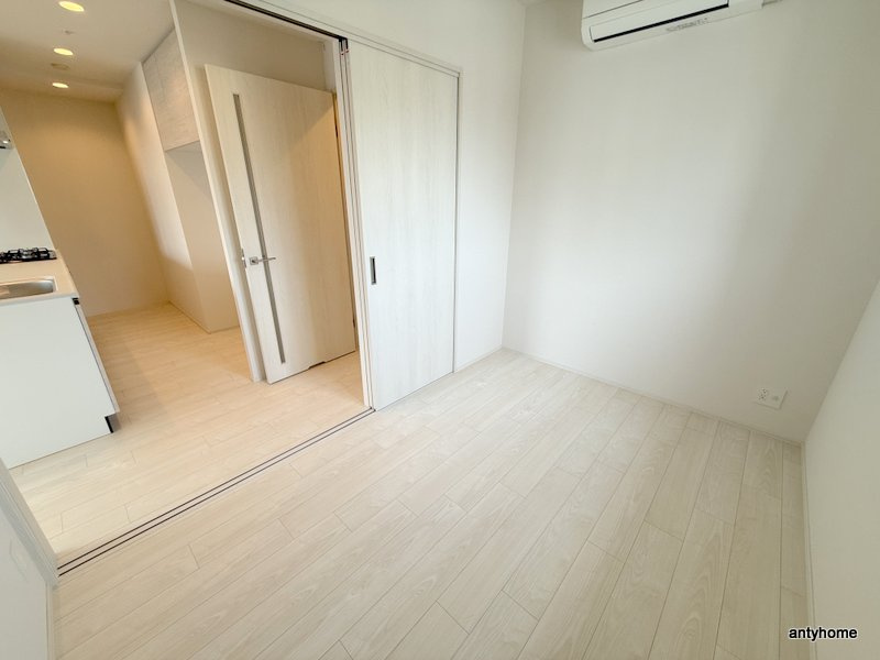 スプランディッド玉造　仲介手数料無料の洋室