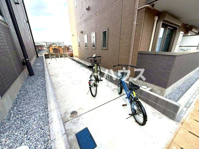 グランディオ検見川の外観