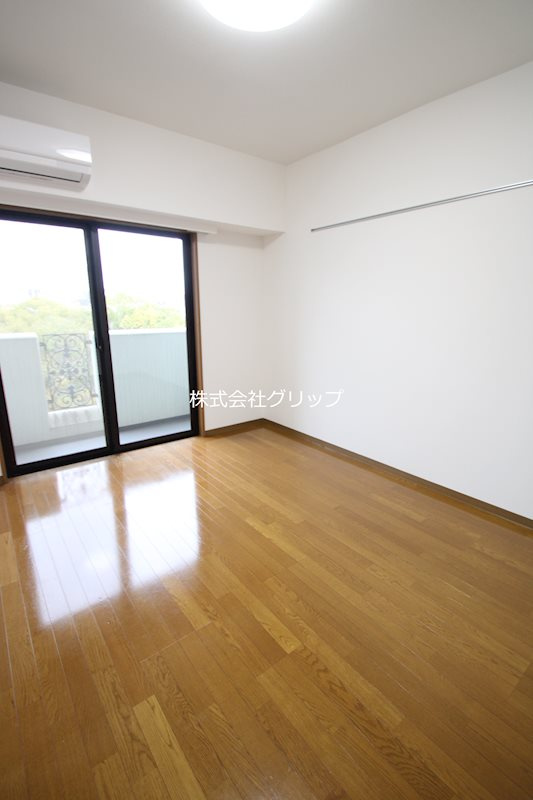 グリフィン横浜・反町公園の洋室