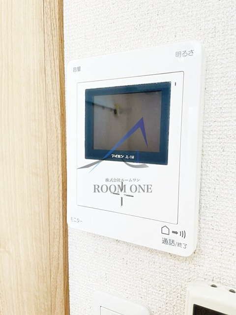 エアプレイス元住吉のセキュリティ|モニター付きインターホンです。