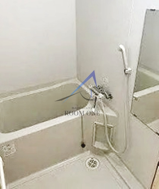 Rising place 桜木町の浴室|お風呂です。