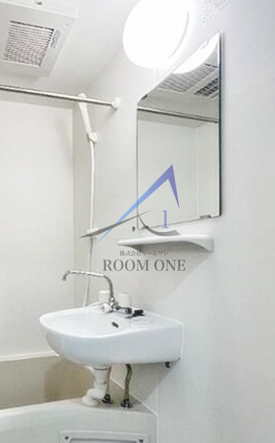 ミレハウスの洗面所|洗面台です。