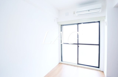 【居間・リビング】 | トップ・ルーム道玄坂 | 洋室のお部屋です。