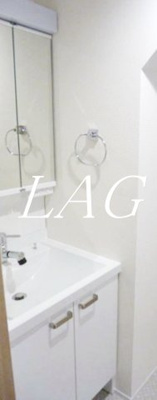 【洗面所】 | アヴニール三軒茶屋 | 独立洗面台です。