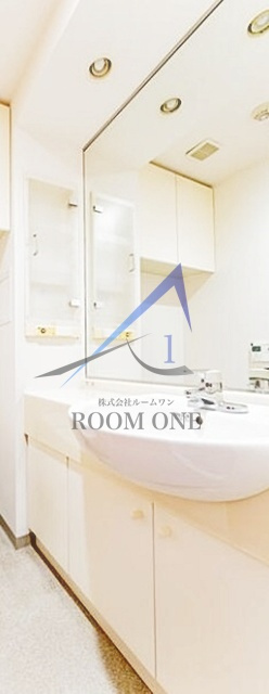 パレステュディオ代々木上原の洗面所|洗面台です。