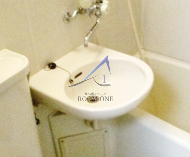 メゾン・ド・西新宿の洗面所|洗面台です。