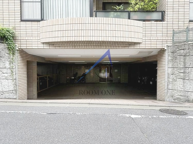 ル・シック参宮橋の駐車場|駐車場です。