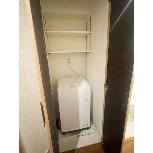 ゼファーズ日本橋浜町の内装