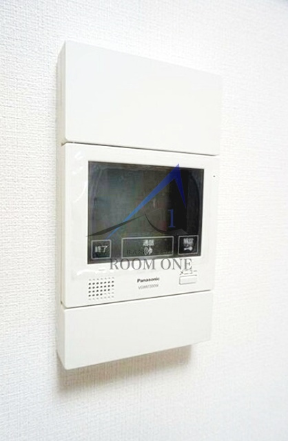 エトワールのセキュリティ|モニター付きインターホンです。