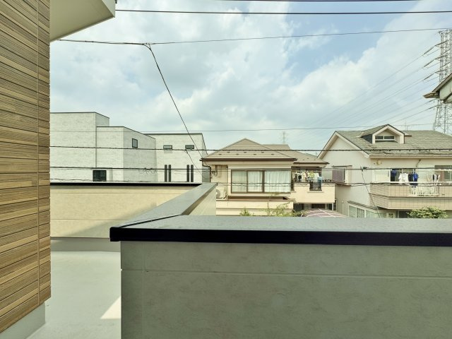 練馬区南大泉1丁目 限定1棟の展望|バルコニーからの眺望
高い建物もなく気持ちの良い青空が望めます