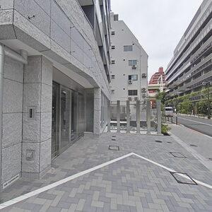 ドゥーエ板橋区役所前のエントランス