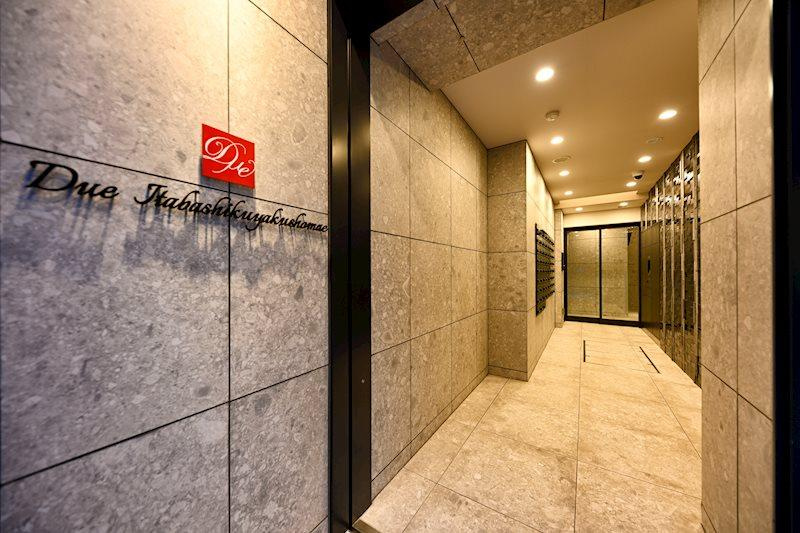 ドゥーエ板橋区役所前のロビー