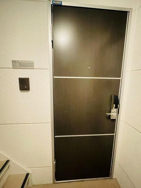 エスパシオ王子神谷の玄関